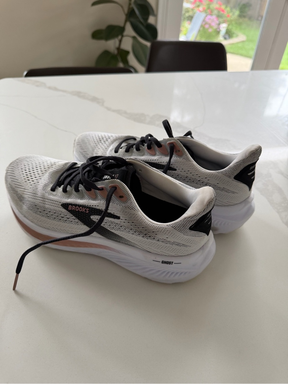 Brooks Ghost 17 [1204311D105] D Wide Women Running Shoes White/Black-Rose Gold - Picture 6 of 6